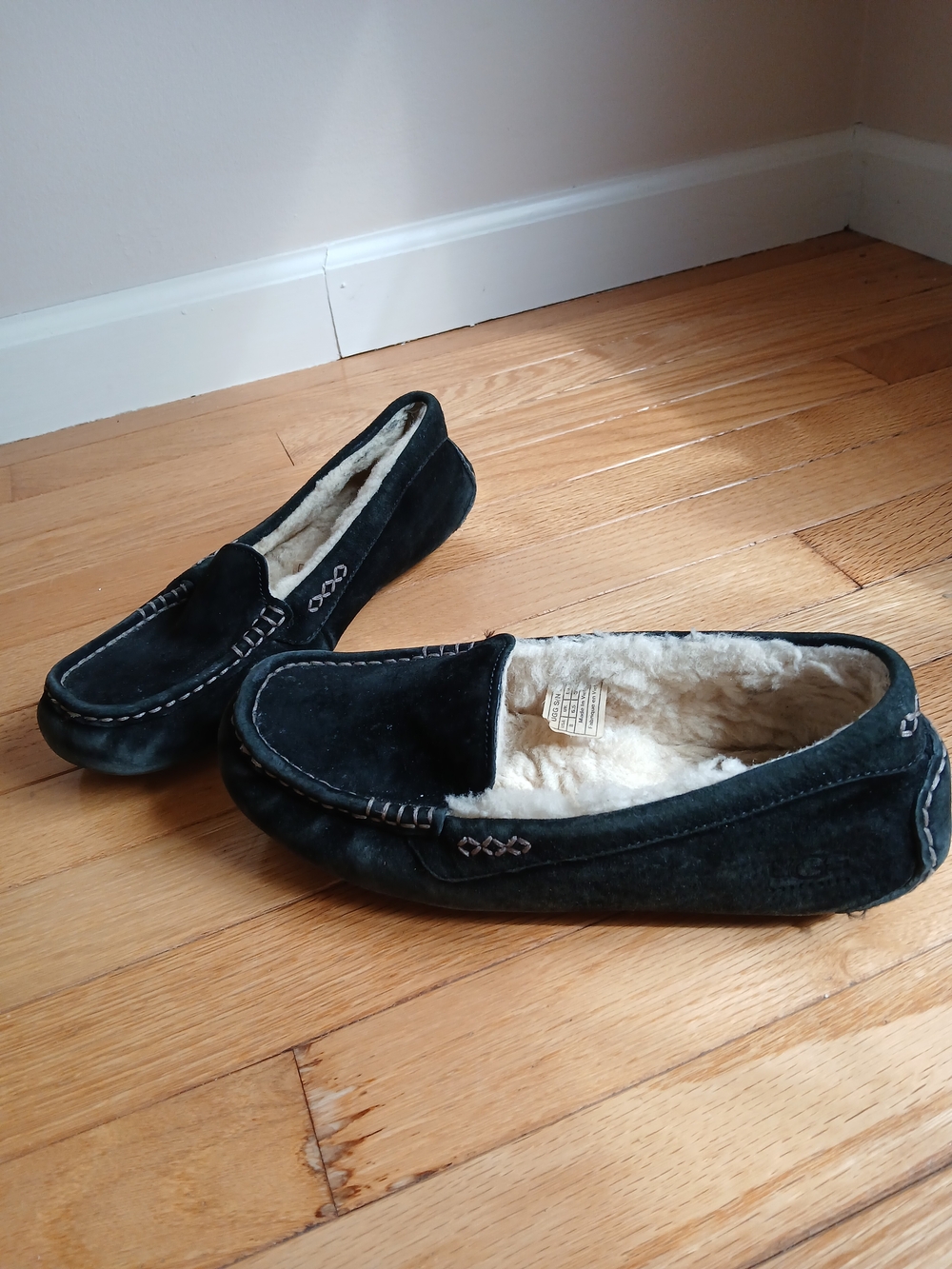 UGG Black Suede Fleece-Lined Slippers - Picture 2 of 3
